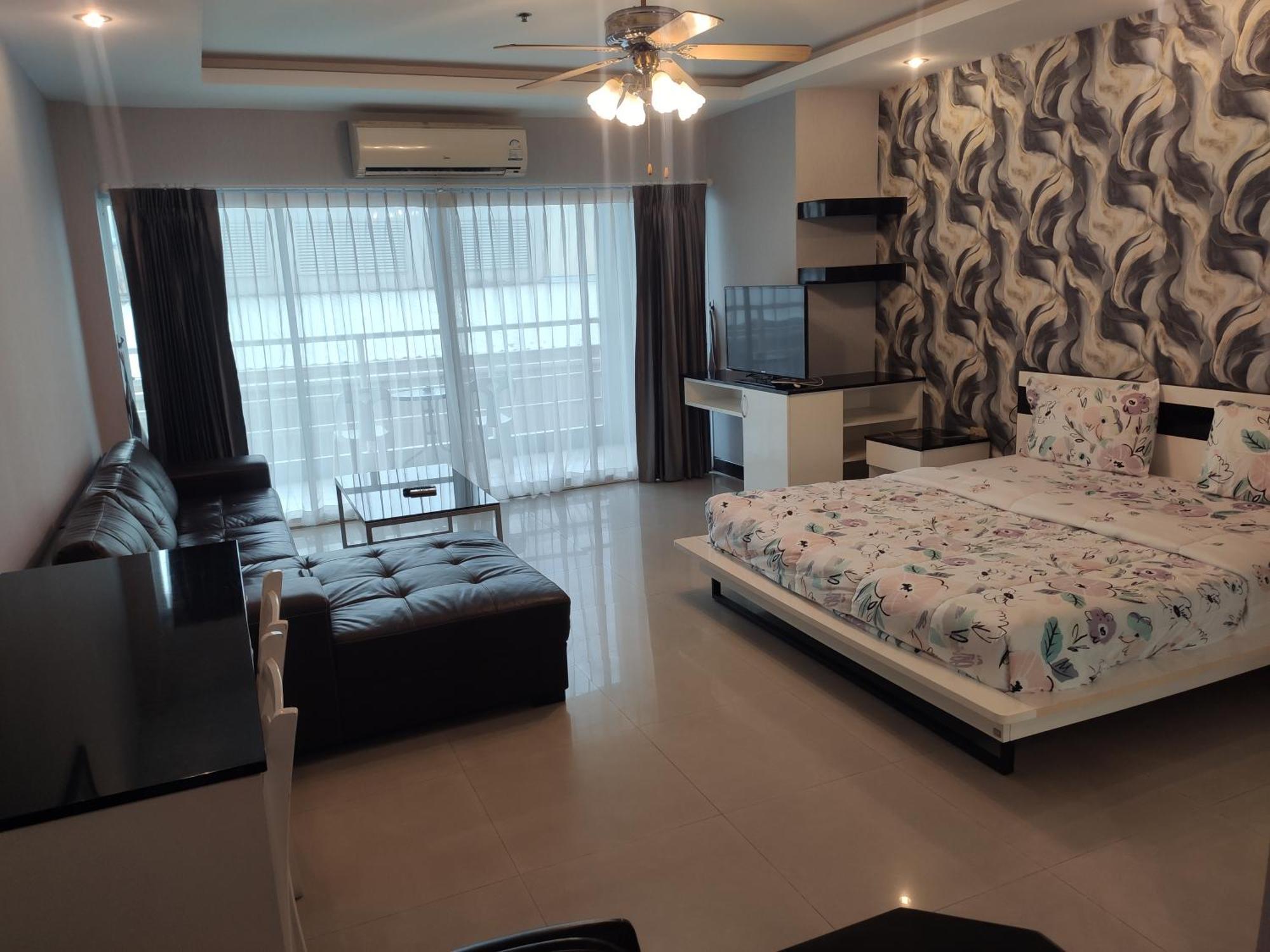 View Talay 6 Pattaya Beach By Anatolia Condo Suite Dış mekan fotoğraf