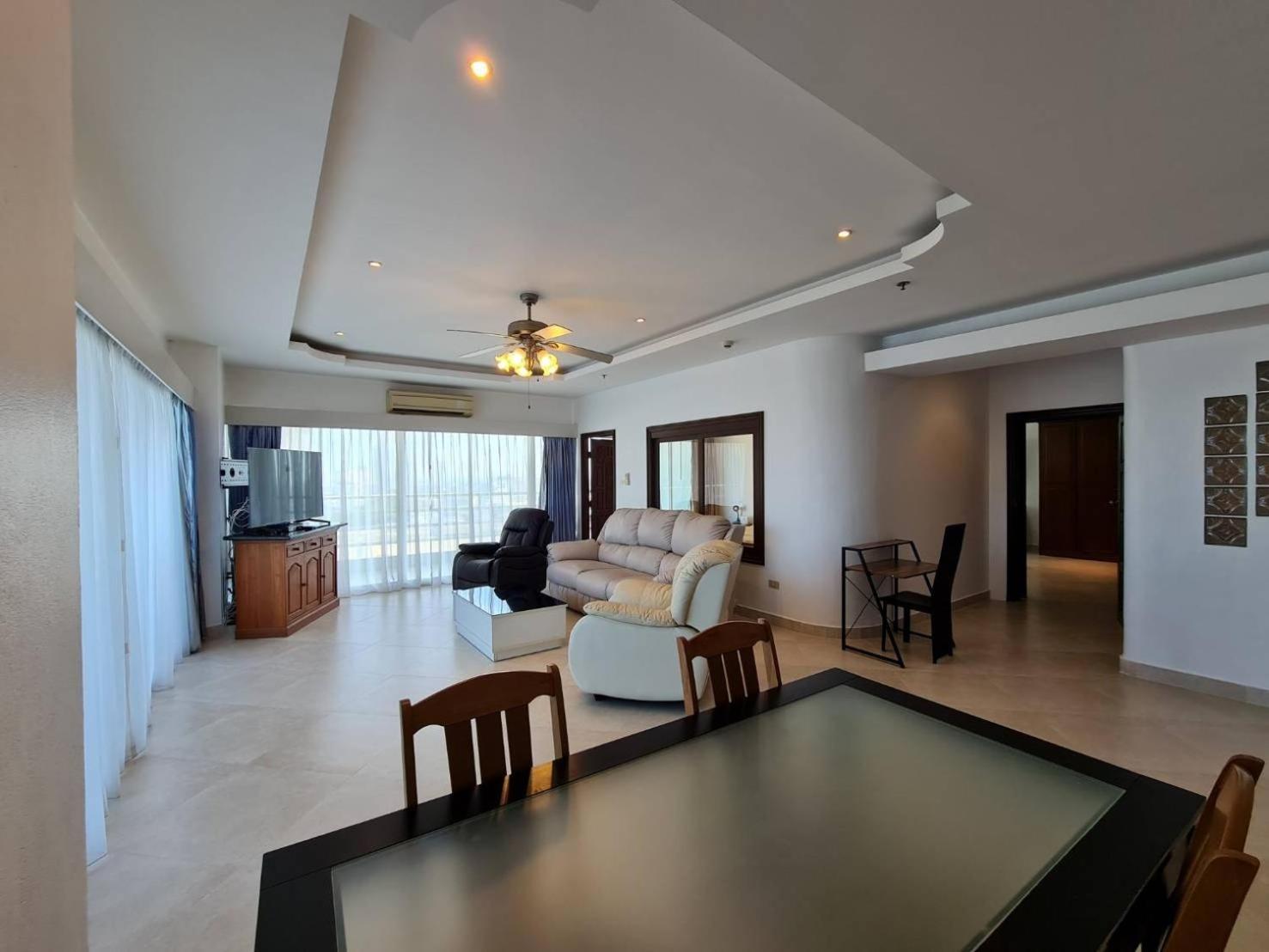 View Talay 6 Pattaya Beach By Anatolia Condo Suite Dış mekan fotoğraf