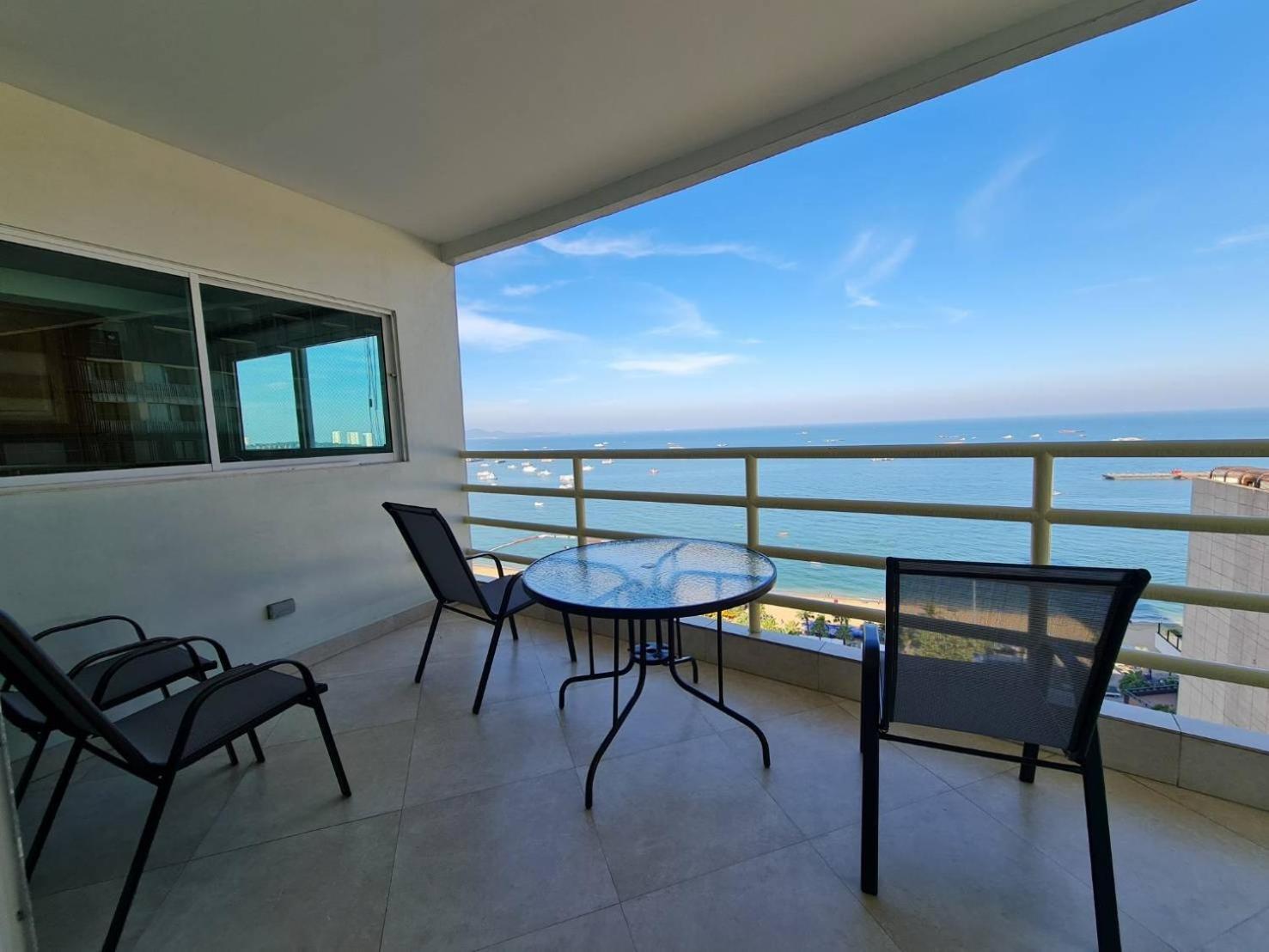 View Talay 6 Pattaya Beach By Anatolia Condo Suite Dış mekan fotoğraf