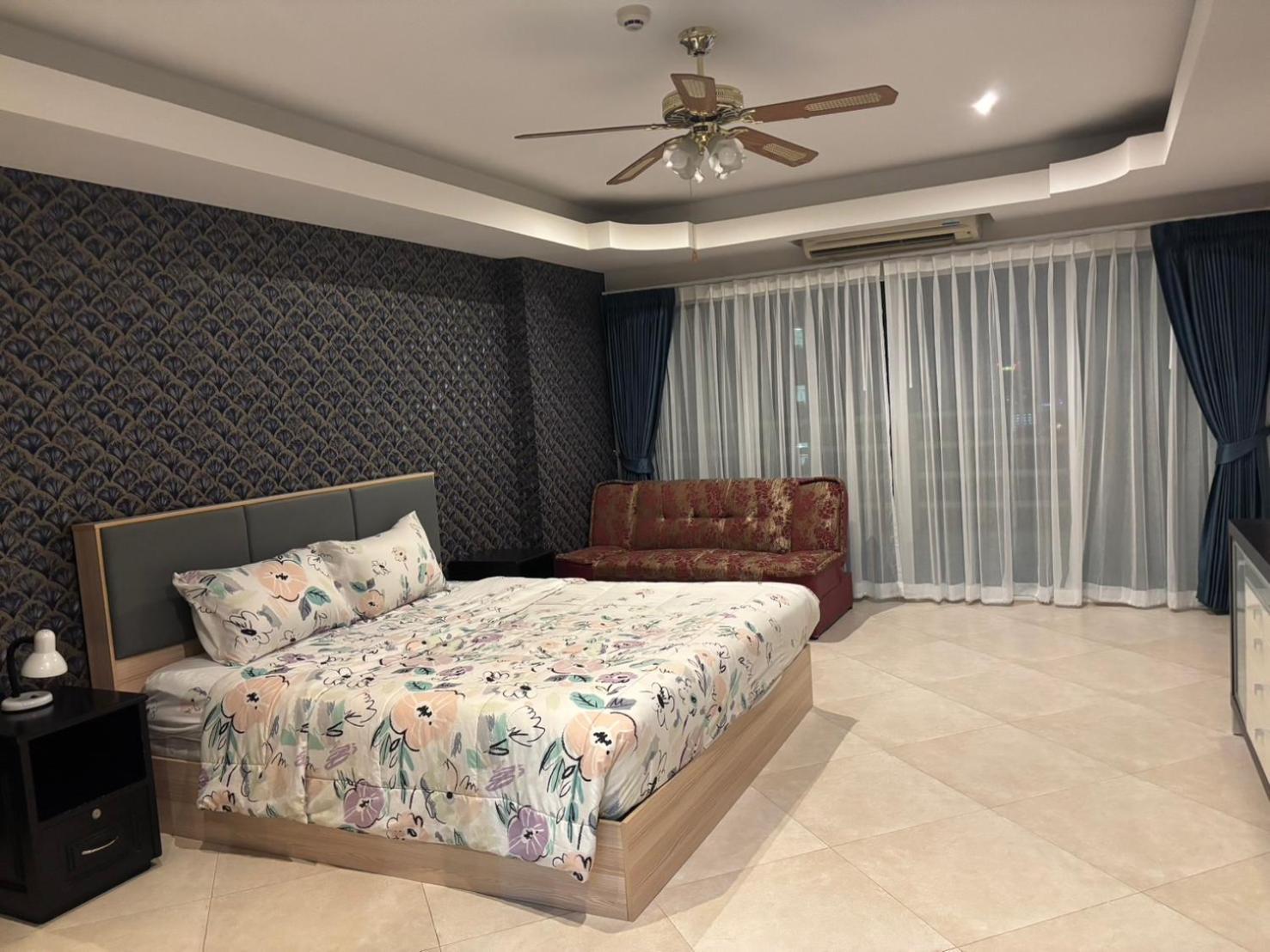 View Talay 6 Pattaya Beach By Anatolia Condo Suite Dış mekan fotoğraf